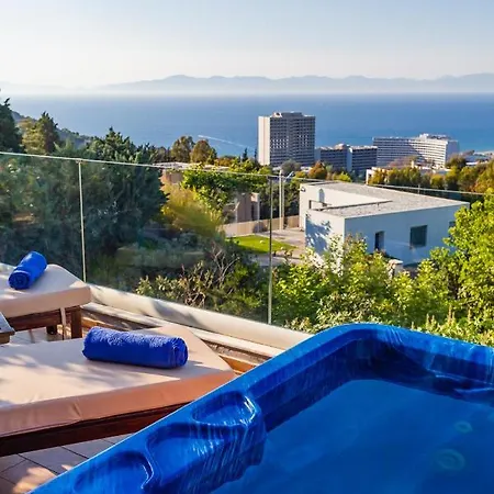 Flyviewflatsblue Privatehottub With Seaview Appartamento